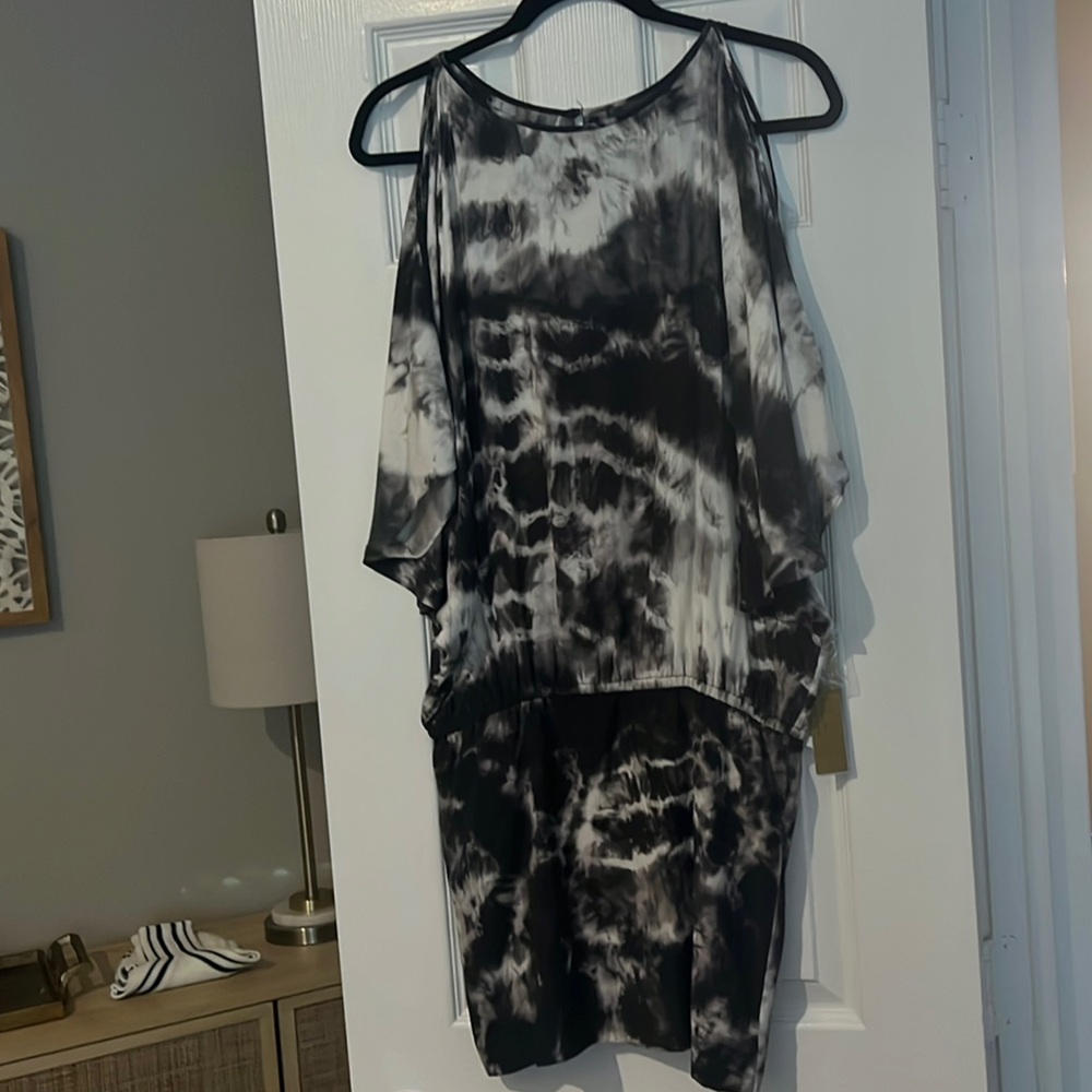 NWT Nicole Miller 100% Silk Dress